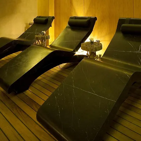 Hotell Doubletree By Hilton - Moda Istanbul