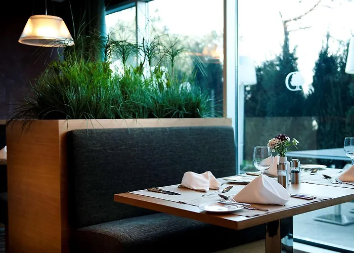 Отель Doubletree By Hilton - Moda