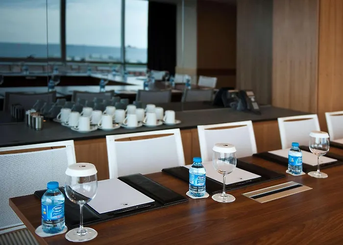 Hotell Doubletree By Hilton - Moda