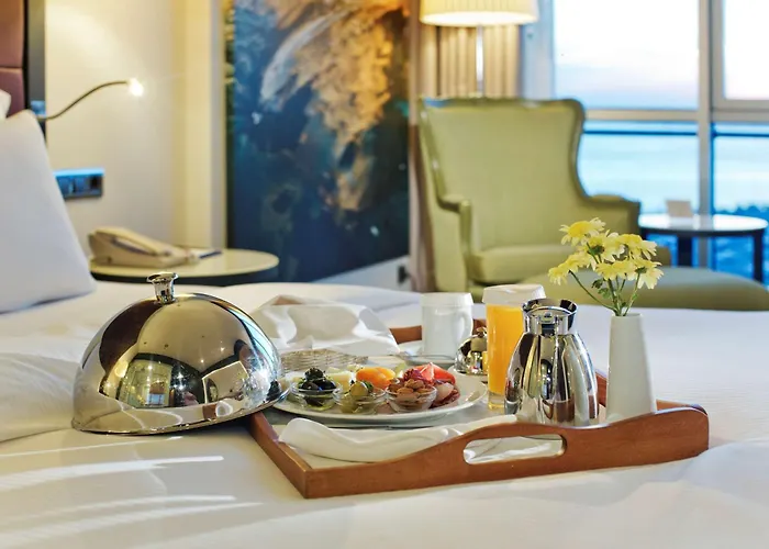 Hotell Doubletree By Hilton - Moda Istanbul