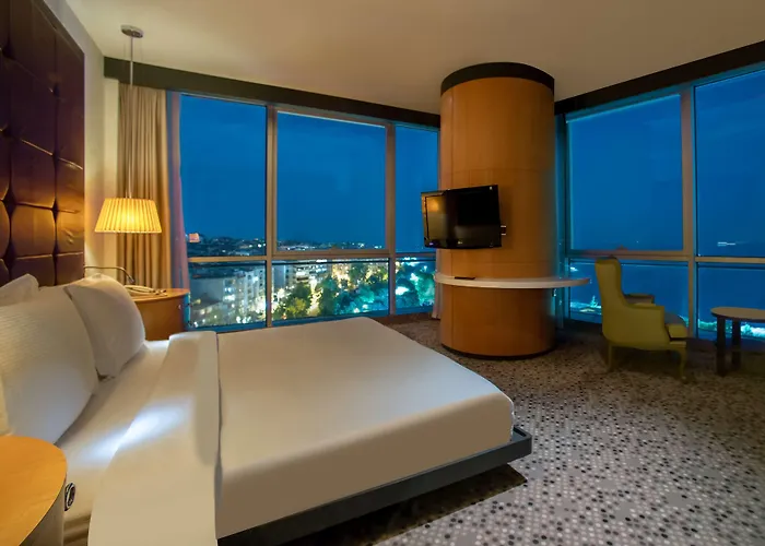 Doubletree By Hilton - Moda 5*