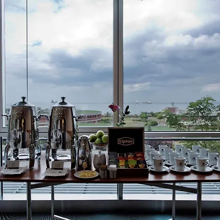 Doubletree By Hilton - Moda Szálloda 5*