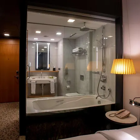 Doubletree By Hilton - Moda Hotell Istanbul