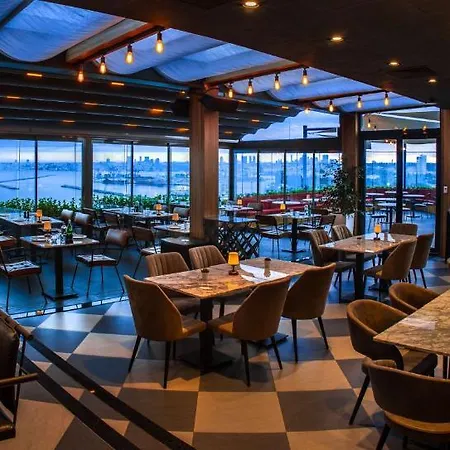 Hotell Doubletree By Hilton - Moda Istanbul