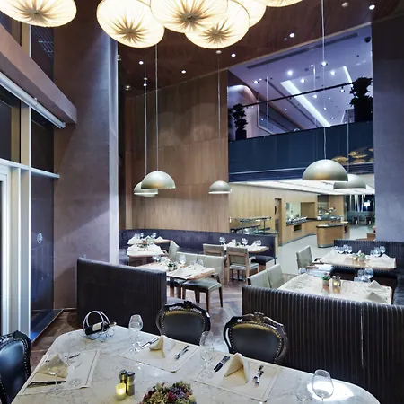 Szálloda Doubletree By Hilton - Moda 5*