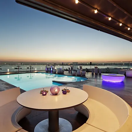 Doubletree By Hilton - Moda