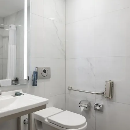 Doubletree By Hilton - Moda 5* Istanbul