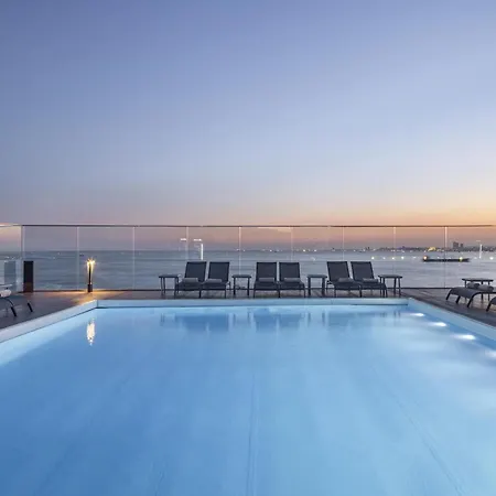 Doubletree By Hilton - Moda
