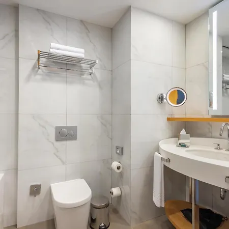 Doubletree By Hilton - Moda 5* İstanbul