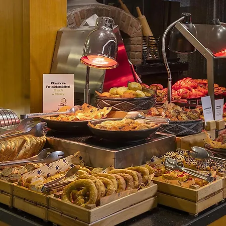 Doubletree By Hilton - Moda Otel 5*