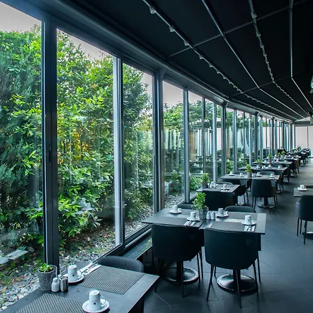 Hotel Doubletree By Hilton - Moda