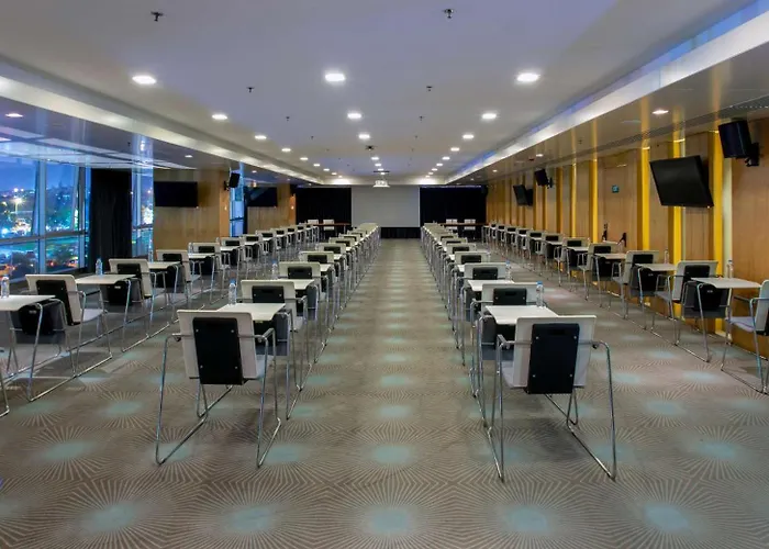 دبل ترى باي هيلتون إسطنبول - مودا 5*