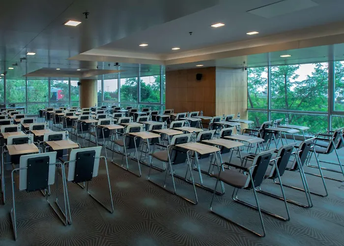 Doubletree By Hilton - Moda Hotel