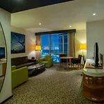 Doubletree By Hilton - Moda