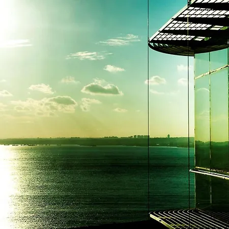 Doubletree By Hilton - Moda Hotel