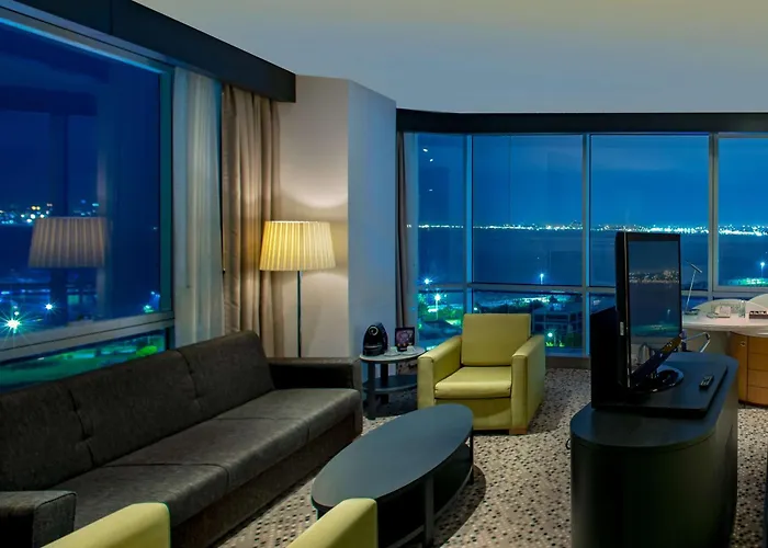 Отель Doubletree By Hilton - Moda 5*