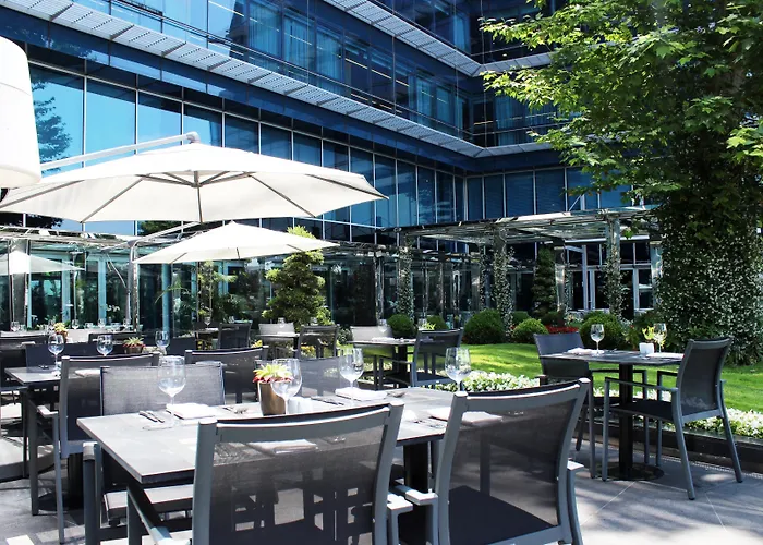 Doubletree By Hilton - Moda