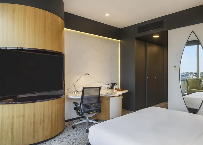 Doubletree By Hilton - Moda Стамбул